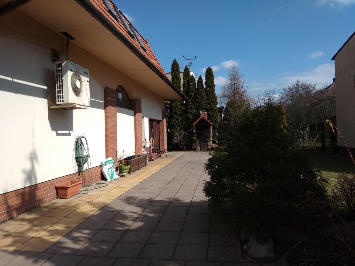 Penzion Arco Острава Екстериор снимка